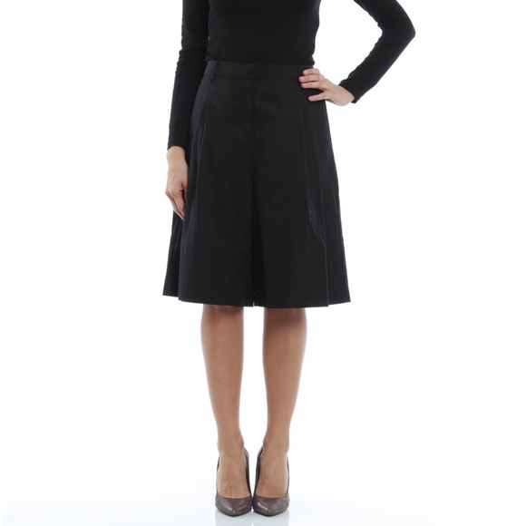 T BY ALEXANDER WANG Knee Length Shorts - Picture 2 of 10